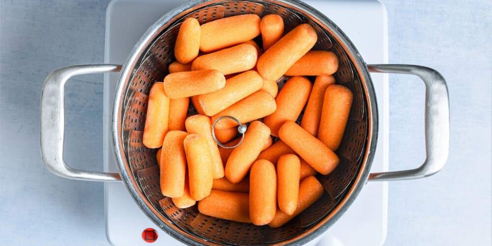 How long do you boil carrots for