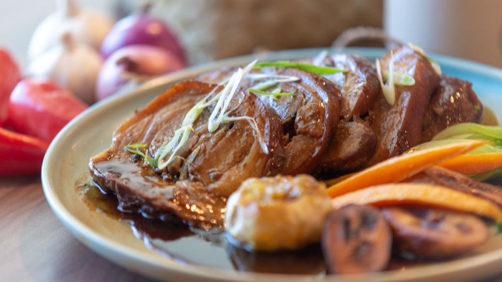 How do you reheat beef tongue