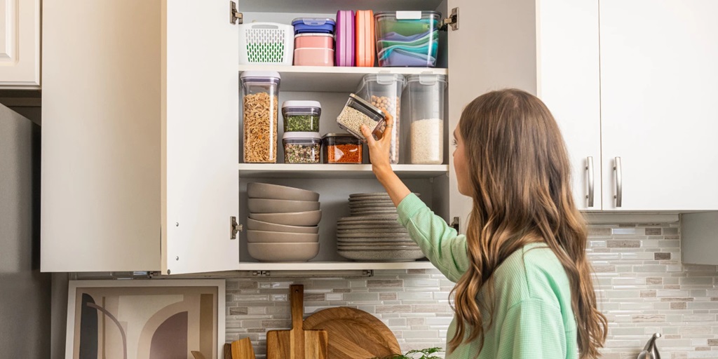 How to increase counter space in a small kitchen?