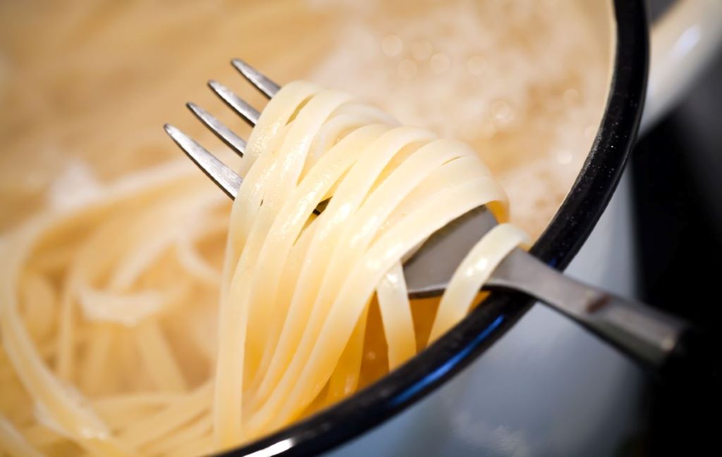 How long should I boil fettuccine
