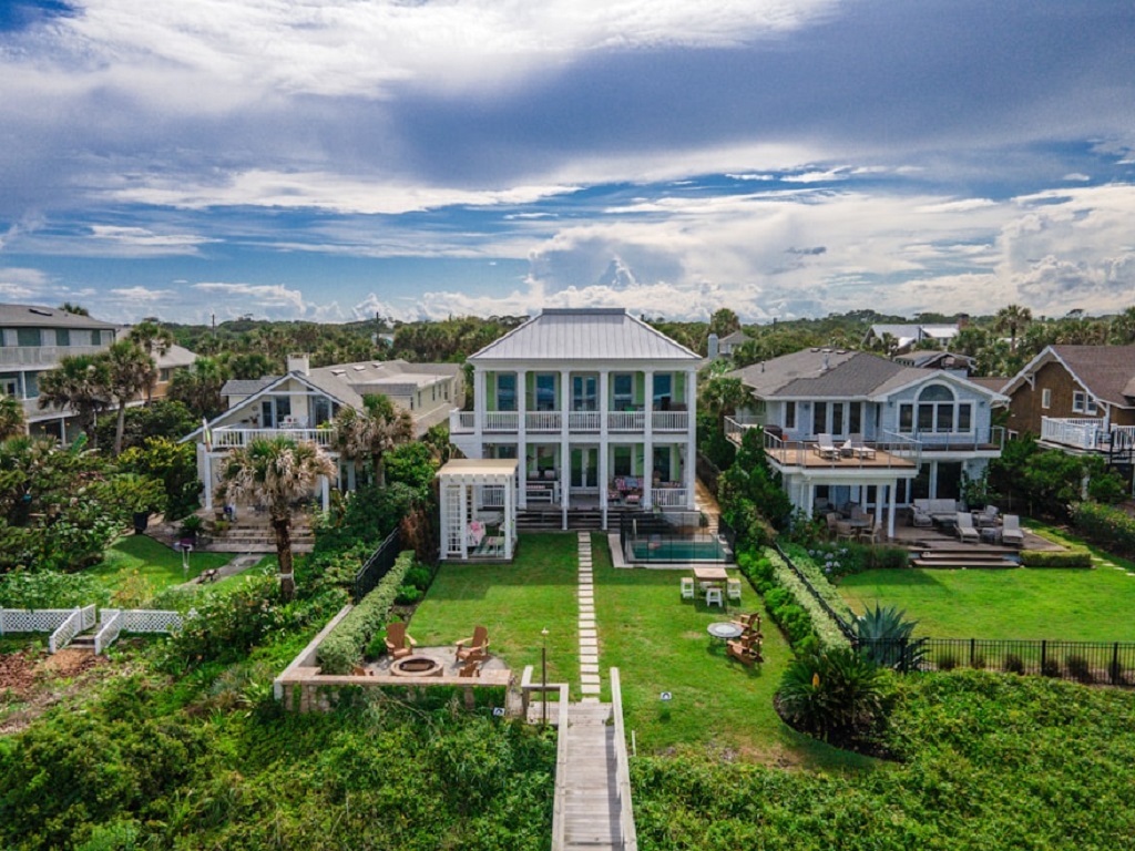 How to Build a Luxury Real Estate Marketing Plan